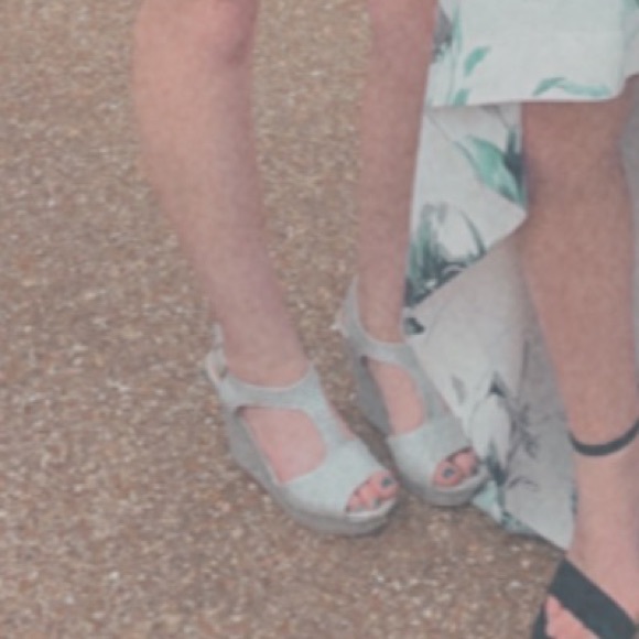 Silver wedge prom shoes - Picture 2 of 2